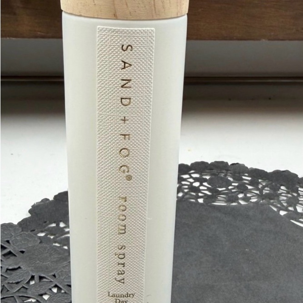 SAND + FOG White Room Spray - Fresh Linen